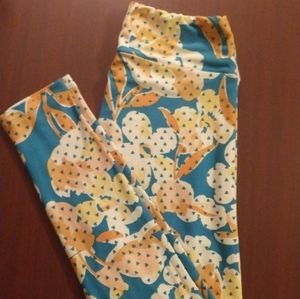 LulaRoe leggings OS